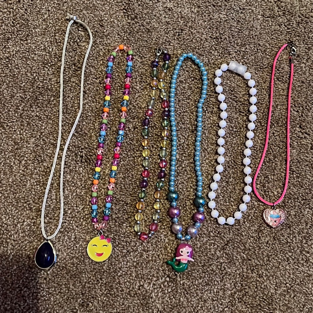 Bundle Of Little Girls Play Necklaces